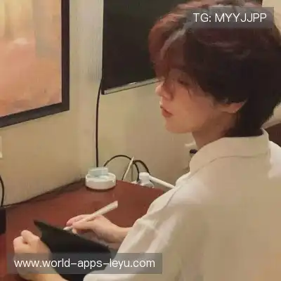 华业谊